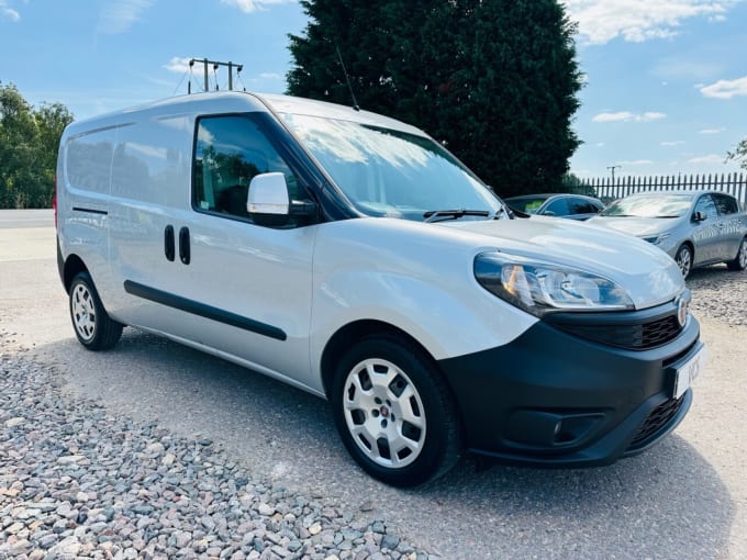 2025 Fiat Doblo