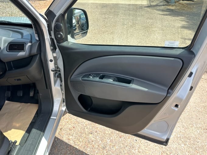 2025 Fiat Doblo