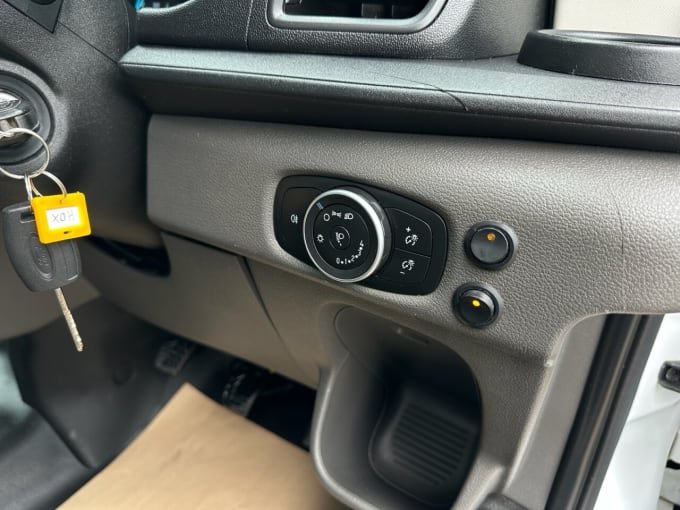 2025 Ford Transit