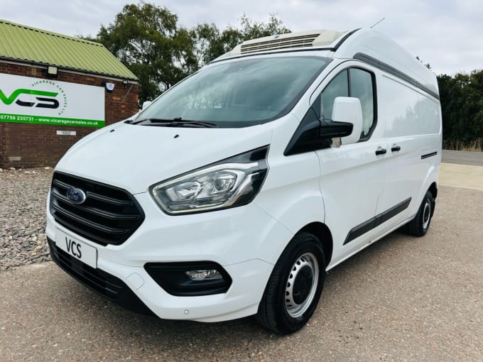 2025 Ford Transit Custom