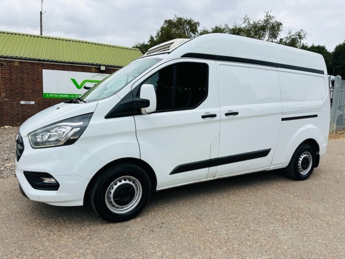 2025 Ford Transit Custom