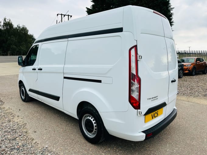 2025 Ford Transit Custom