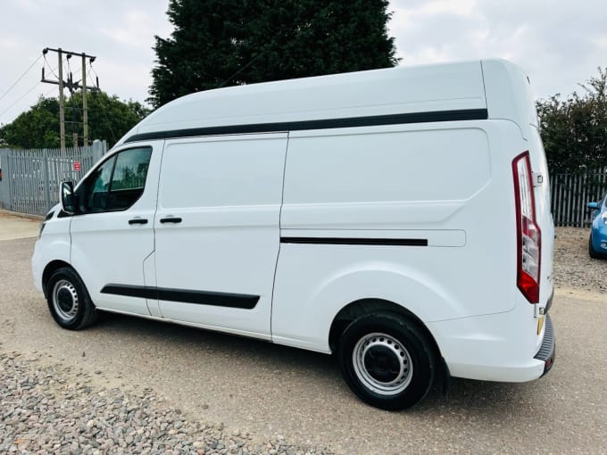 2025 Ford Transit Custom