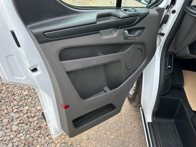 2025 Ford Transit Custom