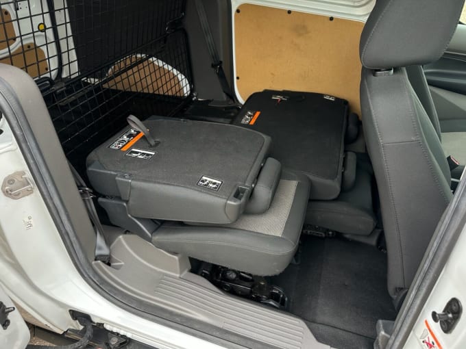 2025 Ford Transit Connect