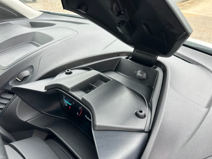 2025 Ford Transit Connect