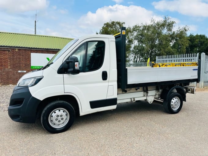 2025 Peugeot Boxer