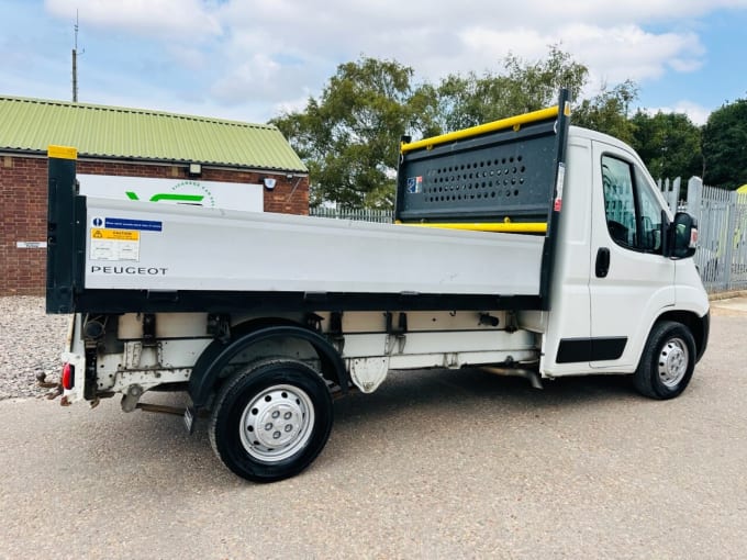 2025 Peugeot Boxer