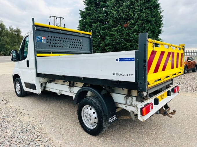 2025 Peugeot Boxer