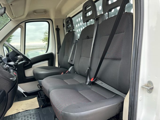2025 Peugeot Boxer
