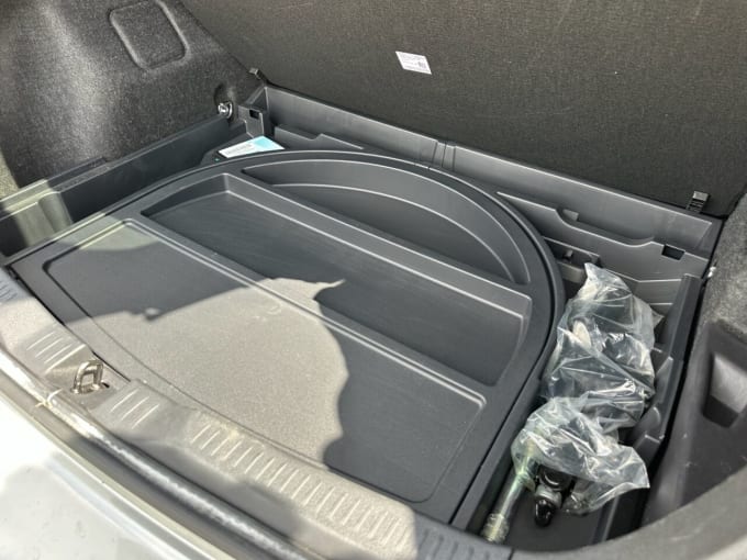 2025 Toyota Auris
