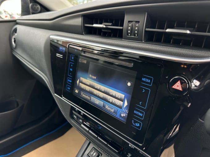 2025 Toyota Auris