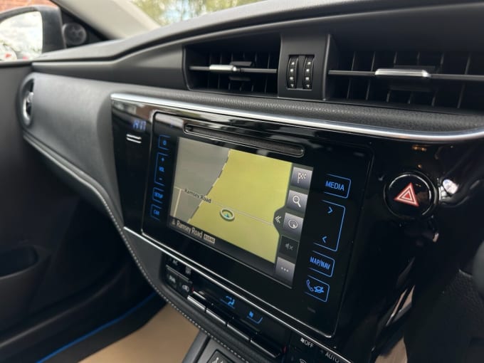 2025 Toyota Auris