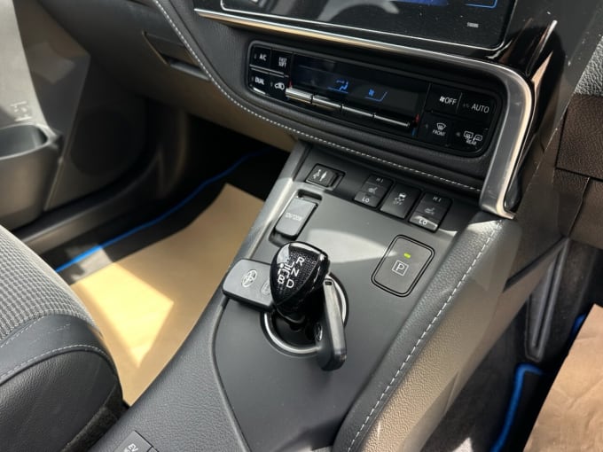 2025 Toyota Auris