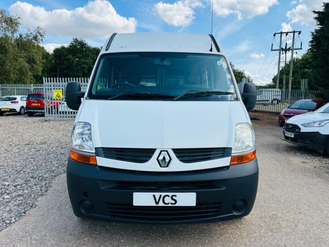 2025 Renault Master
