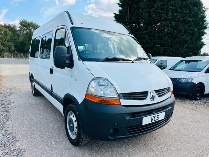 2025 Renault Master