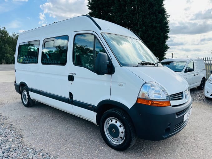 2025 Renault Master