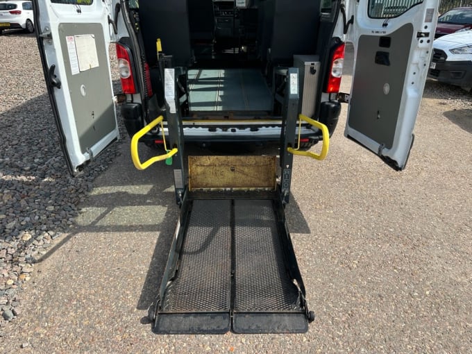 2025 Renault Master