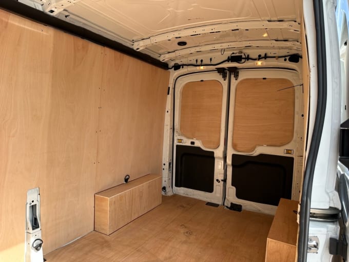 2025 Ford Transit