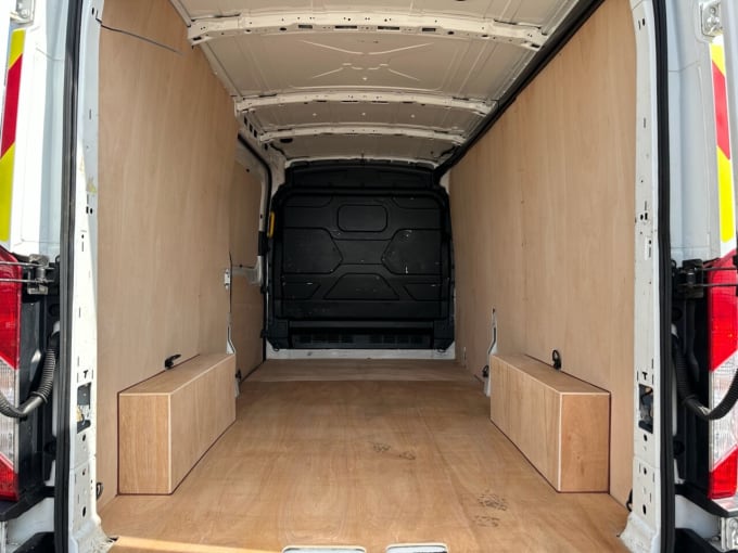 2025 Ford Transit