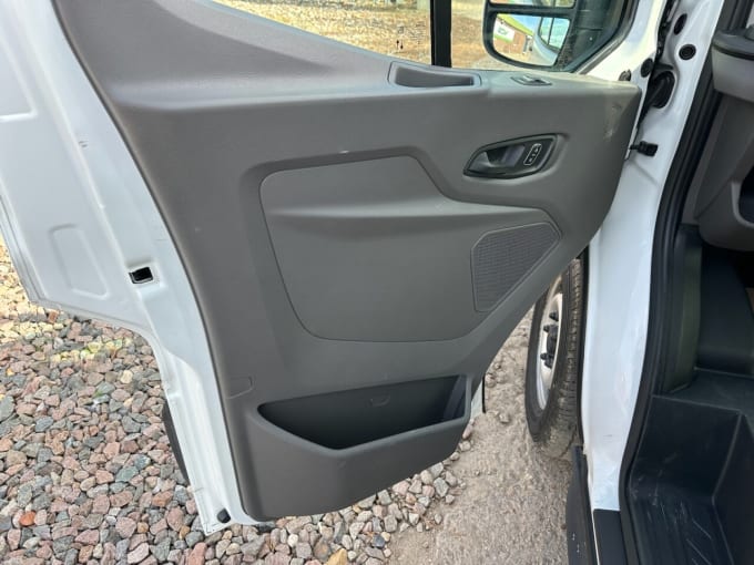 2025 Ford Transit