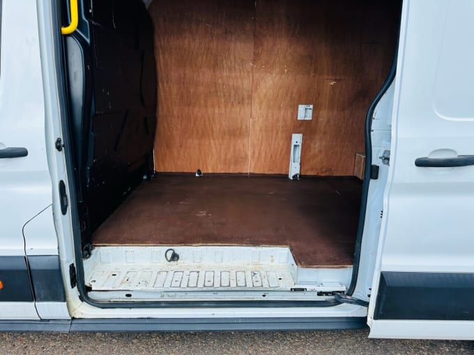 2025 Ford Transit