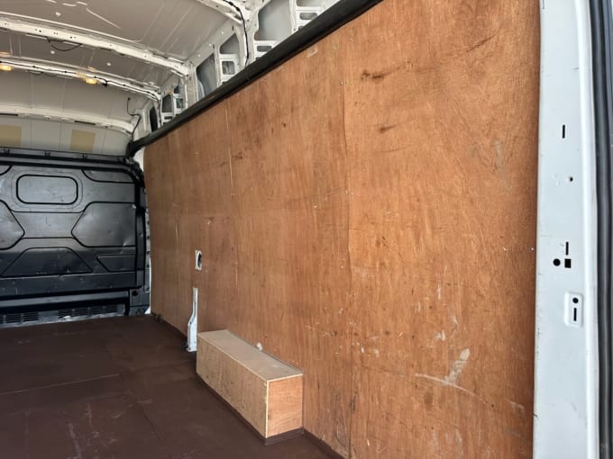 2025 Ford Transit