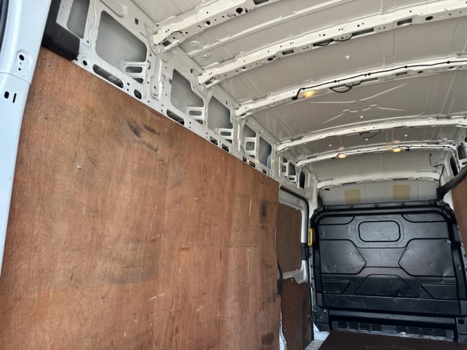 2025 Ford Transit