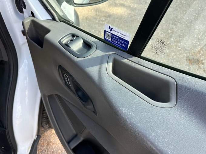 2025 Ford Transit