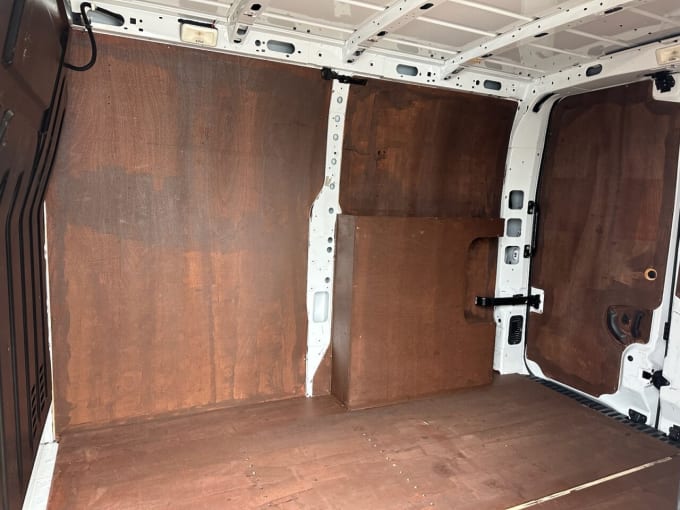 2021 Vauxhall Movano