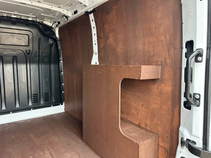 2021 Vauxhall Movano