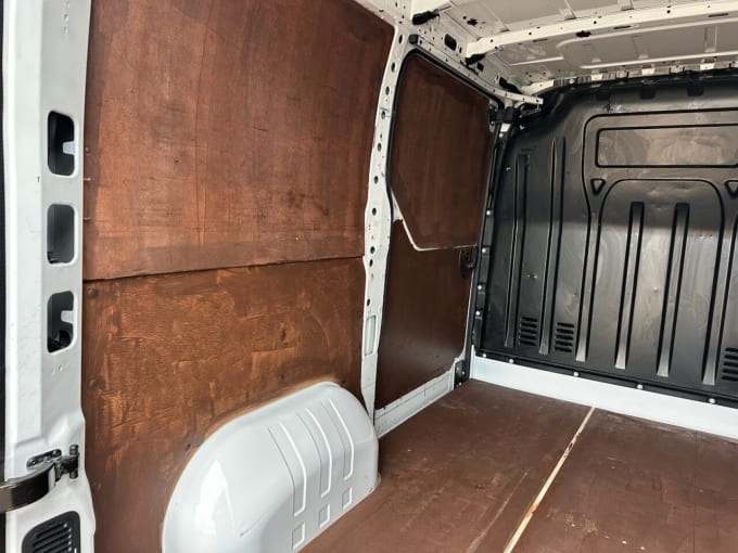 2021 Vauxhall Movano