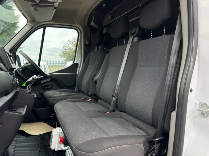 2021 Vauxhall Movano