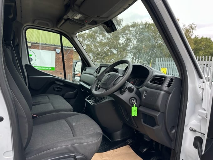 2021 Vauxhall Movano