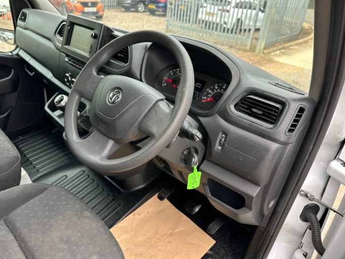 2021 Vauxhall Movano