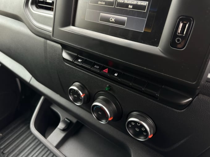 2021 Vauxhall Movano