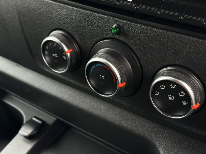 2021 Vauxhall Movano