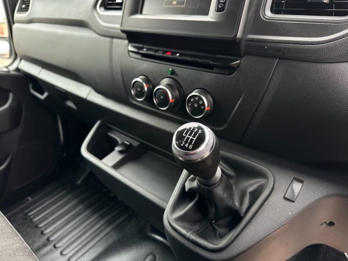 2021 Vauxhall Movano