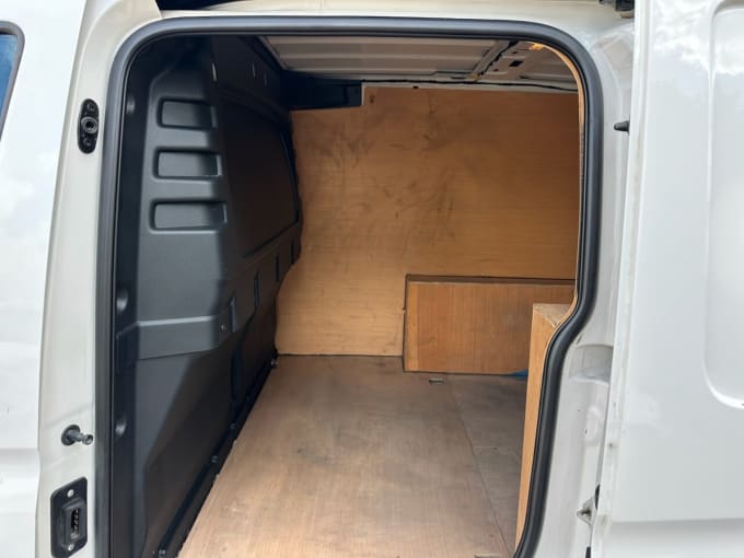 2021 Volkswagen Caddy