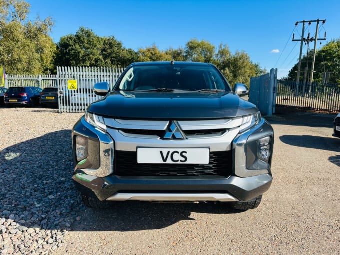 2020 Mitsubishi L200