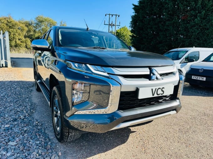 2020 Mitsubishi L200