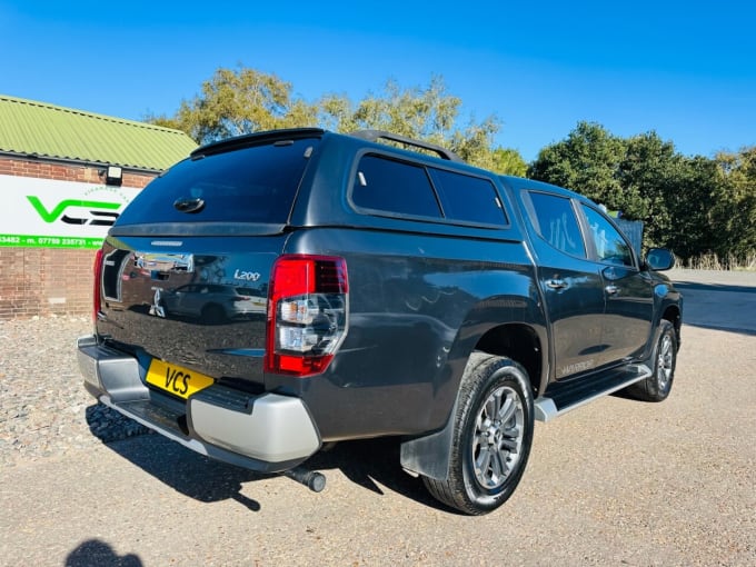 2020 Mitsubishi L200