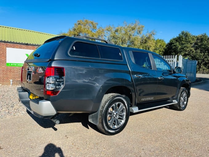 2020 Mitsubishi L200