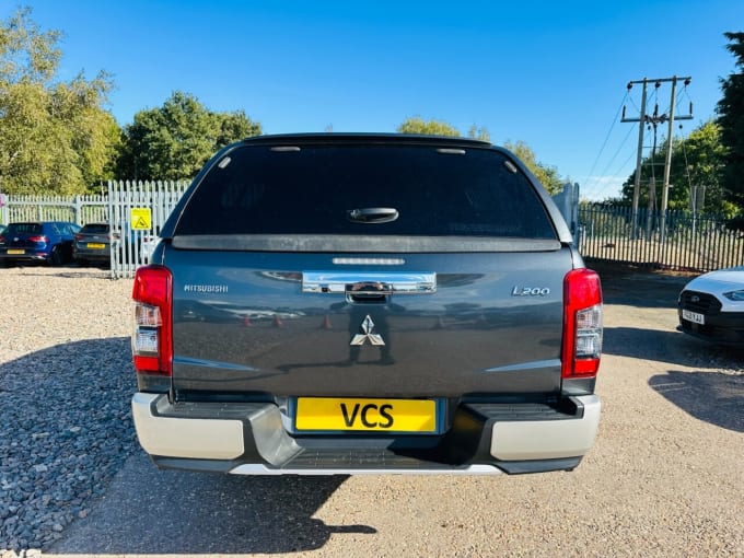 2020 Mitsubishi L200