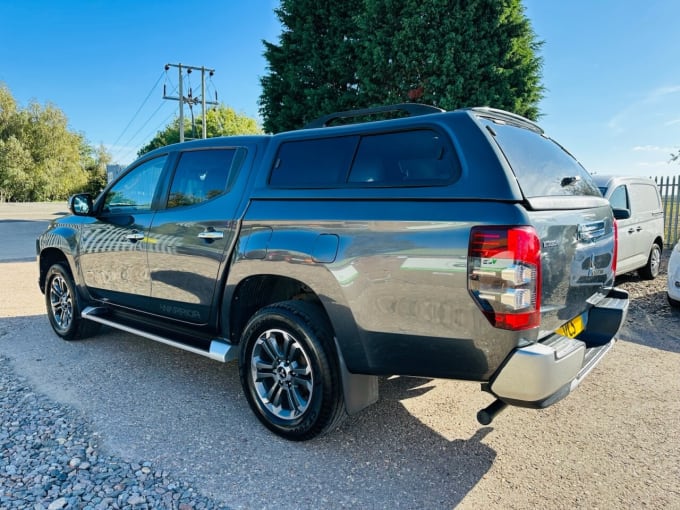 2020 Mitsubishi L200