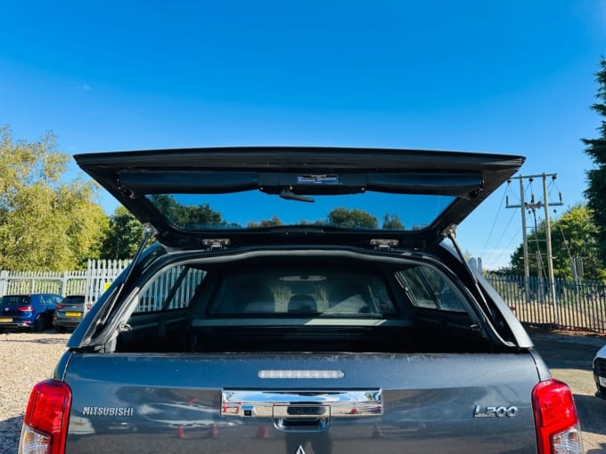 2020 Mitsubishi L200