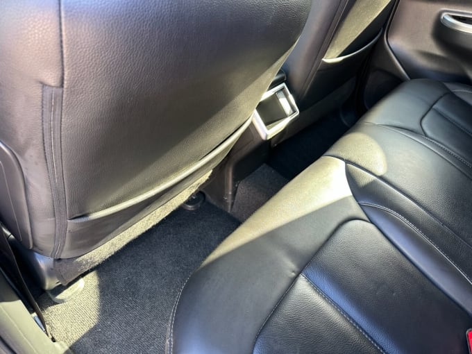 2020 Mitsubishi L200