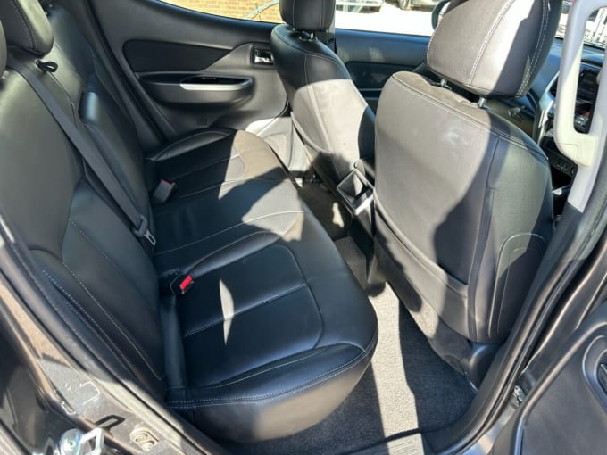 2020 Mitsubishi L200