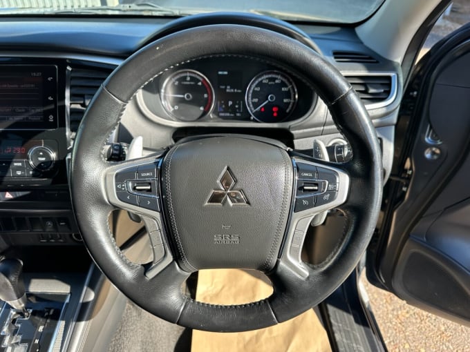 2020 Mitsubishi L200