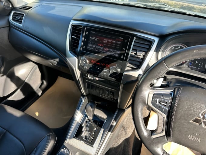 2020 Mitsubishi L200